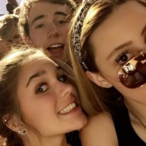 Meet your Posher, Gen